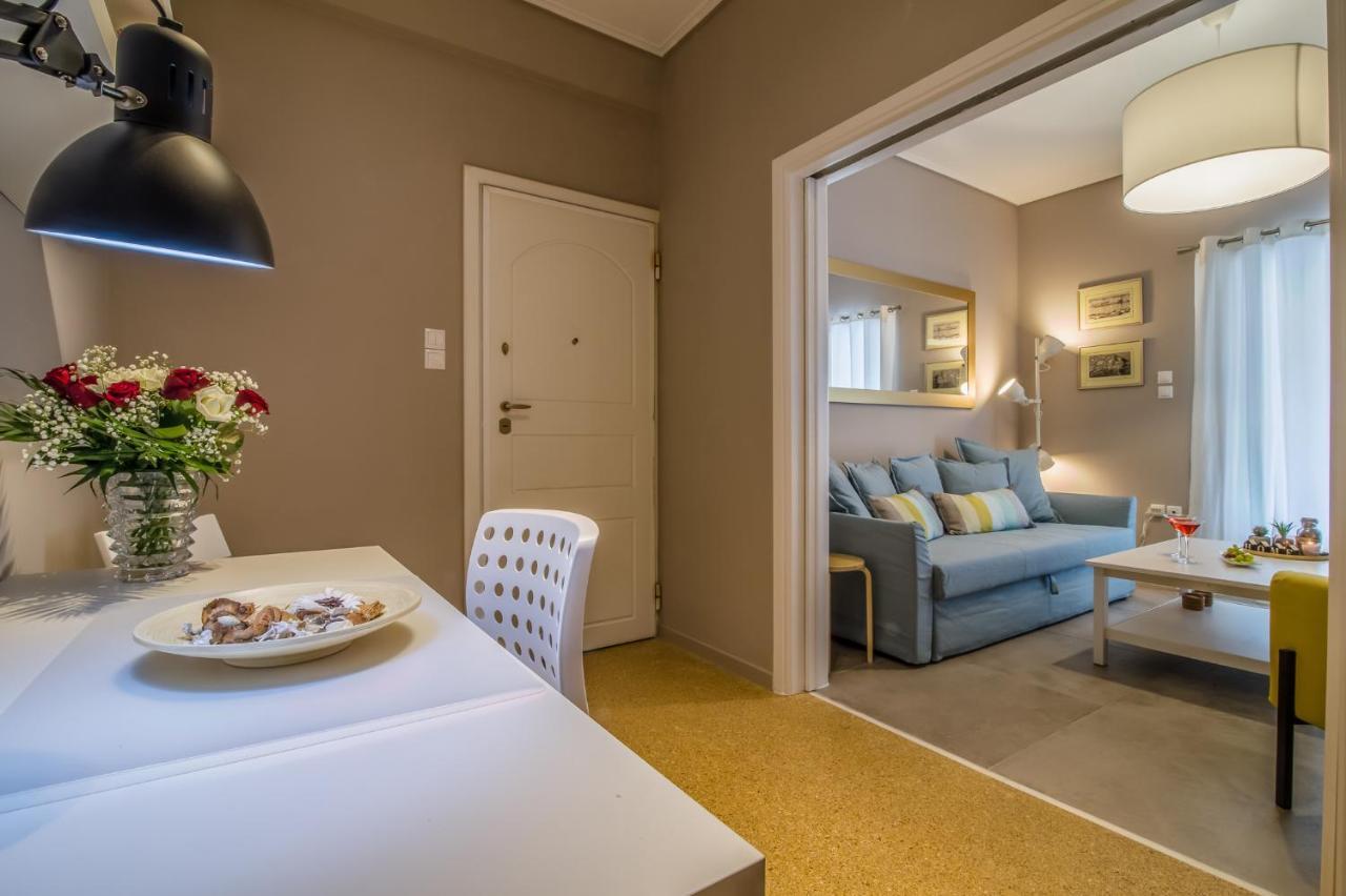 Glyfada'S Central Apartment เอเธนส์ ภายนอก รูปภาพ